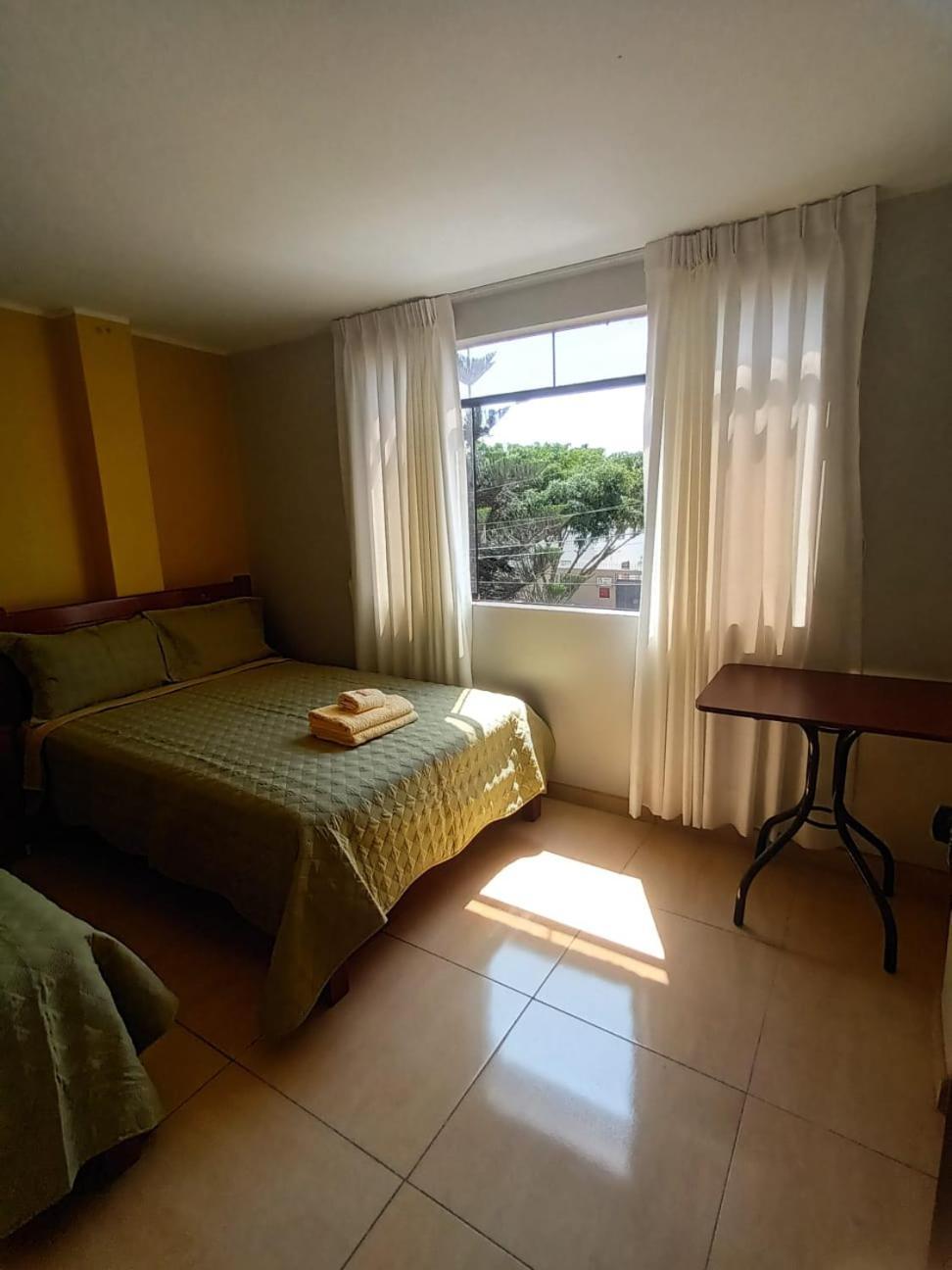 Апартаменты Right Across From The Airport - Free Shuttle - A Y J Familia Лима Экстерьер фото