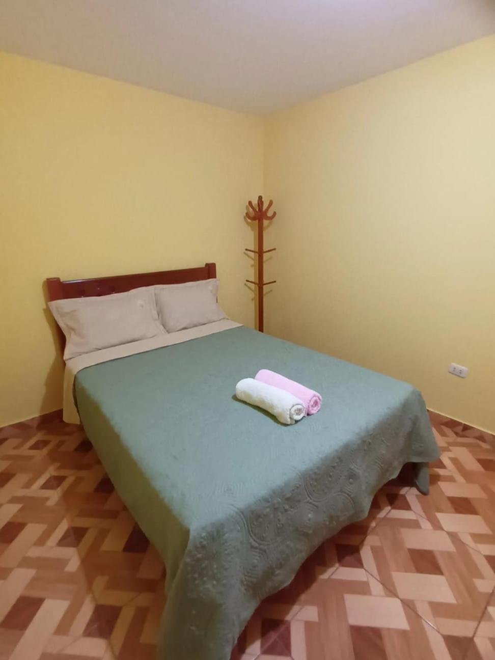 Апартаменты Right Across From The Airport - Free Shuttle - A Y J Familia Лима Экстерьер фото
