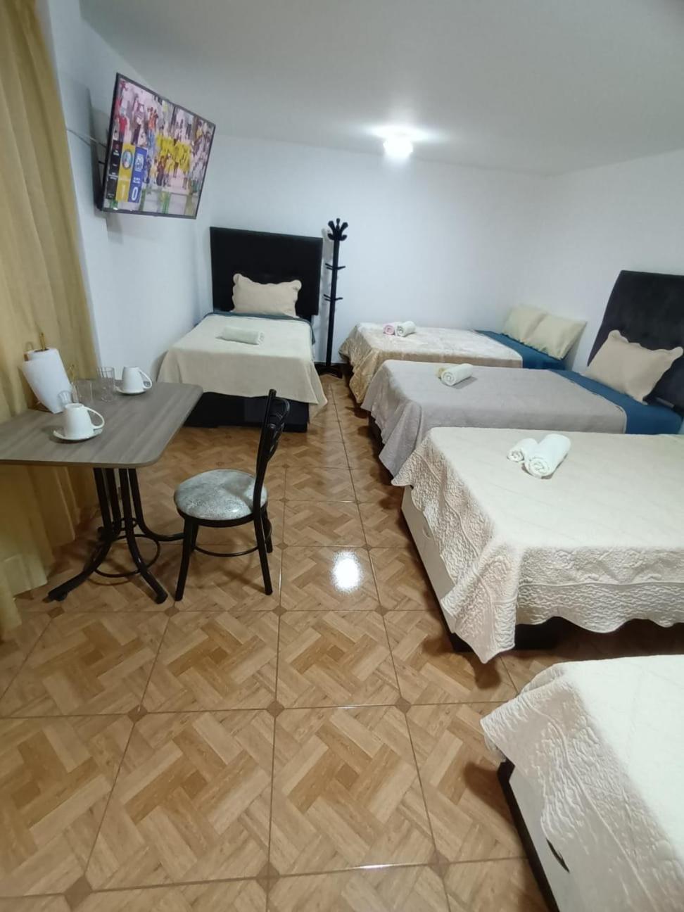 Апартаменты Right Across From The Airport - Free Shuttle - A Y J Familia Лима Экстерьер фото