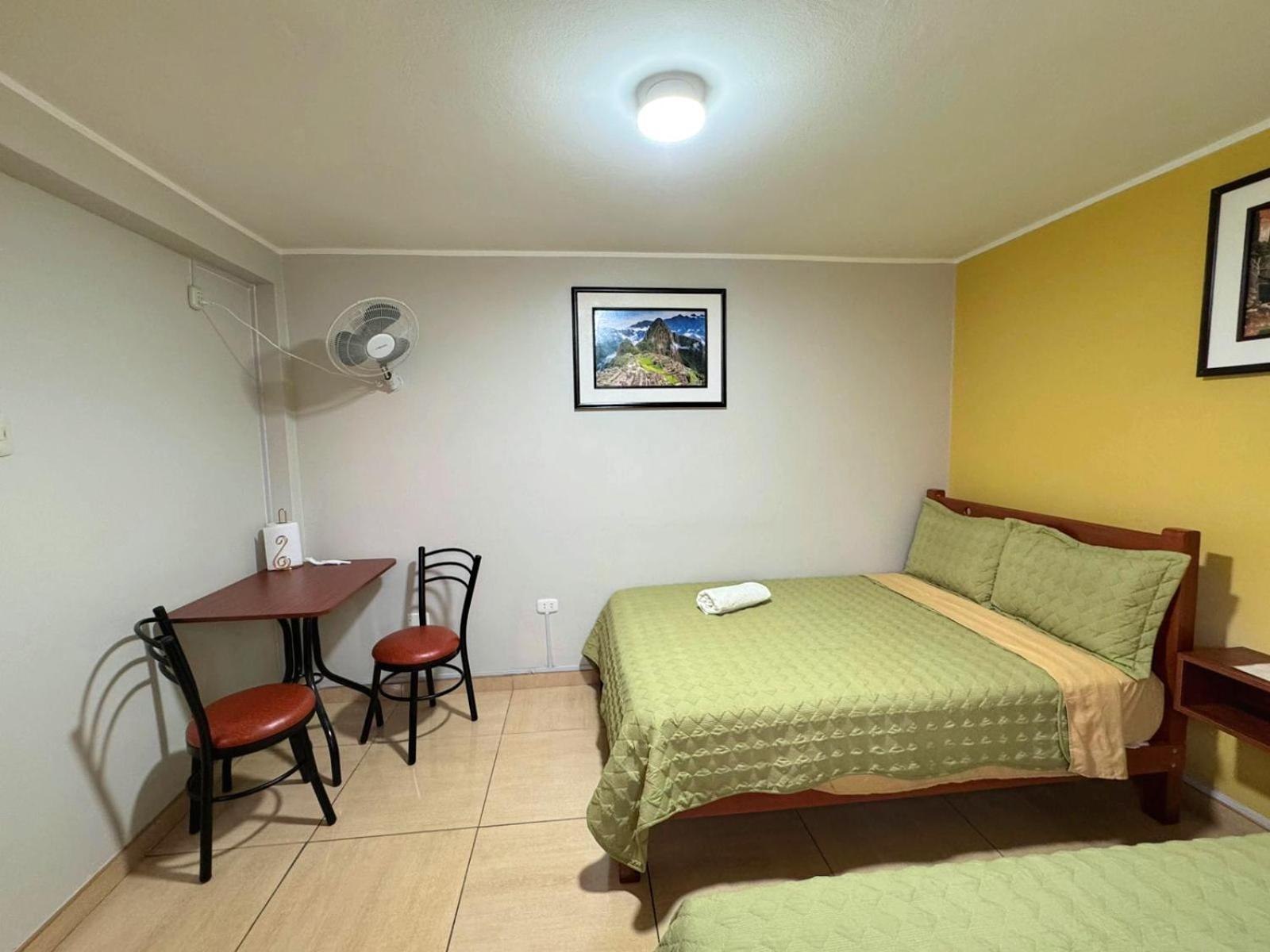 Апартаменты Right Across From The Airport - Free Shuttle - A Y J Familia Лима Экстерьер фото